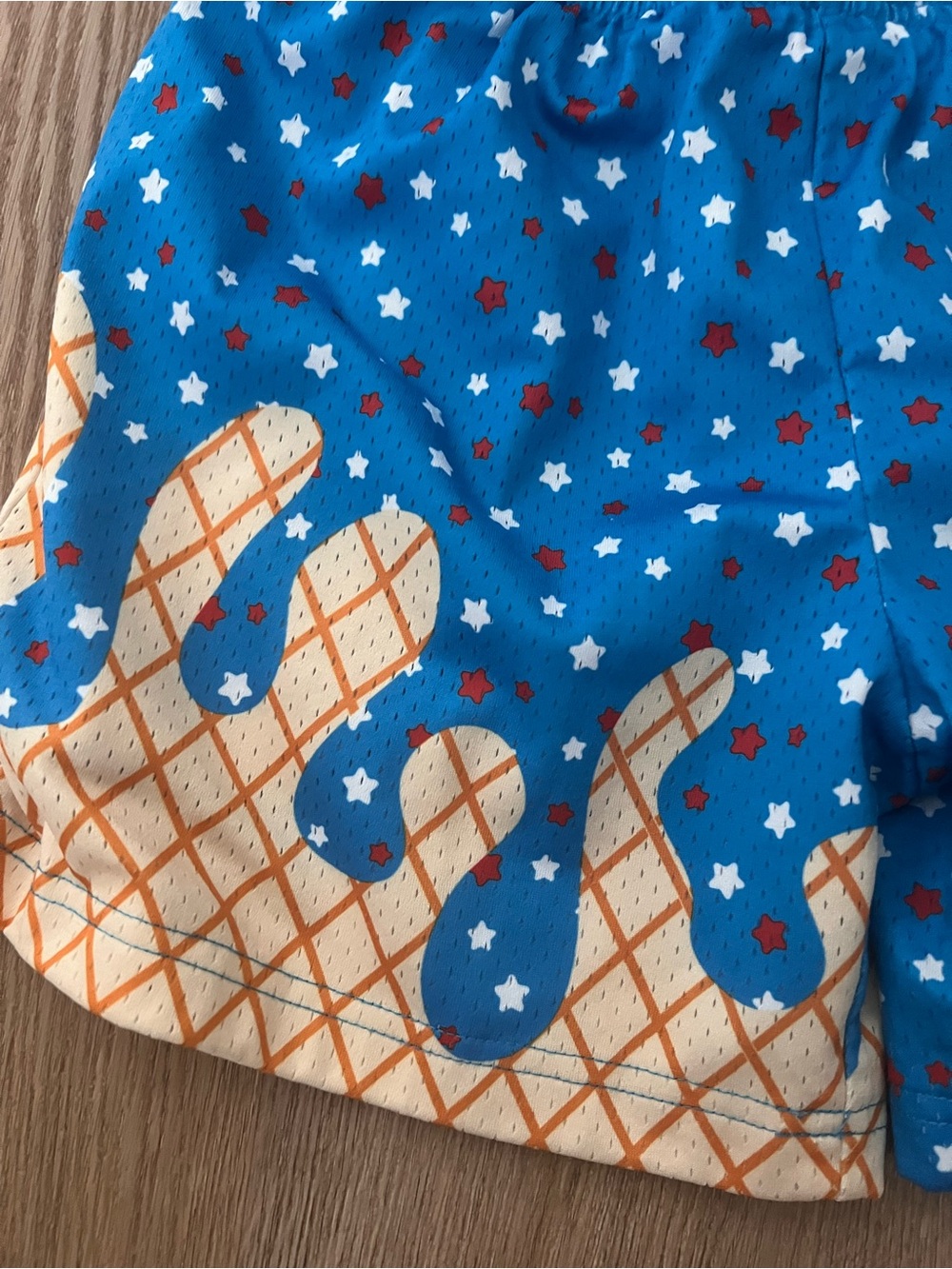 Baseball Lifestyle 101 youth shorts - ice cream with stars - Picture 6 of 6